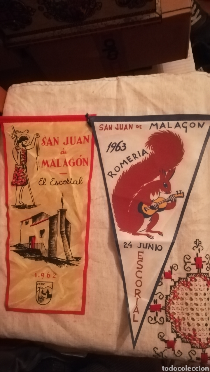 Sammlung von Wimpeln: 2 antiguos banderines, Romer&iacute;a de San Juan de Malagon