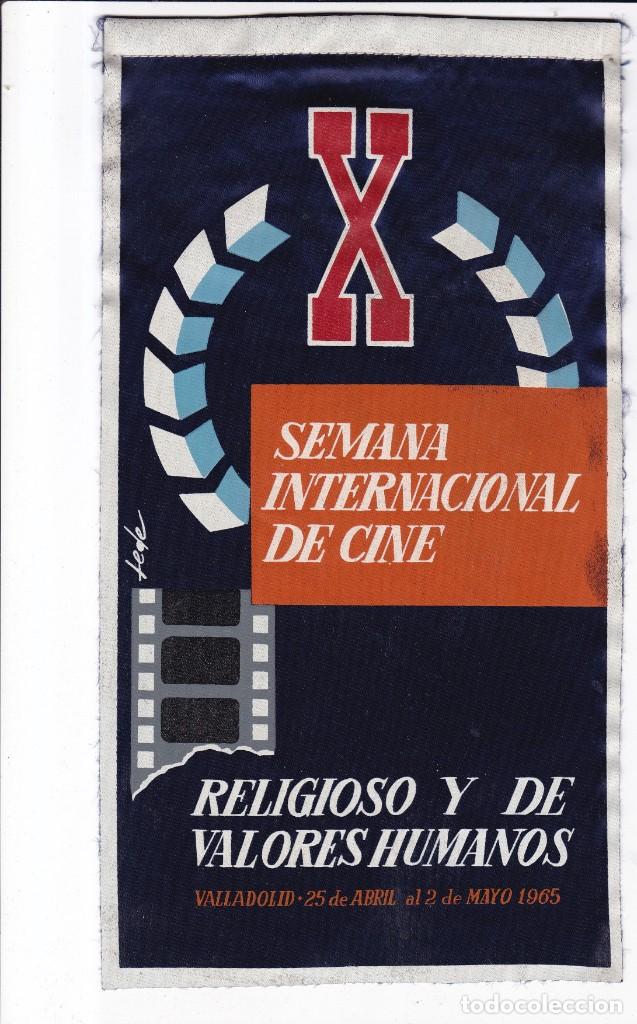 Bandierine di collezione: BANDERIN - X SEMANA INTERNACIONAL DE CINE - VALLADOLID 1965 - IRUP&Eacute; 2481