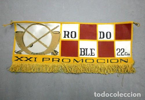 Banderines de colecci&oacute;n: BANDERIN ROBLEDO 22 CIA XXI PROMOCION - BANDERIN-179