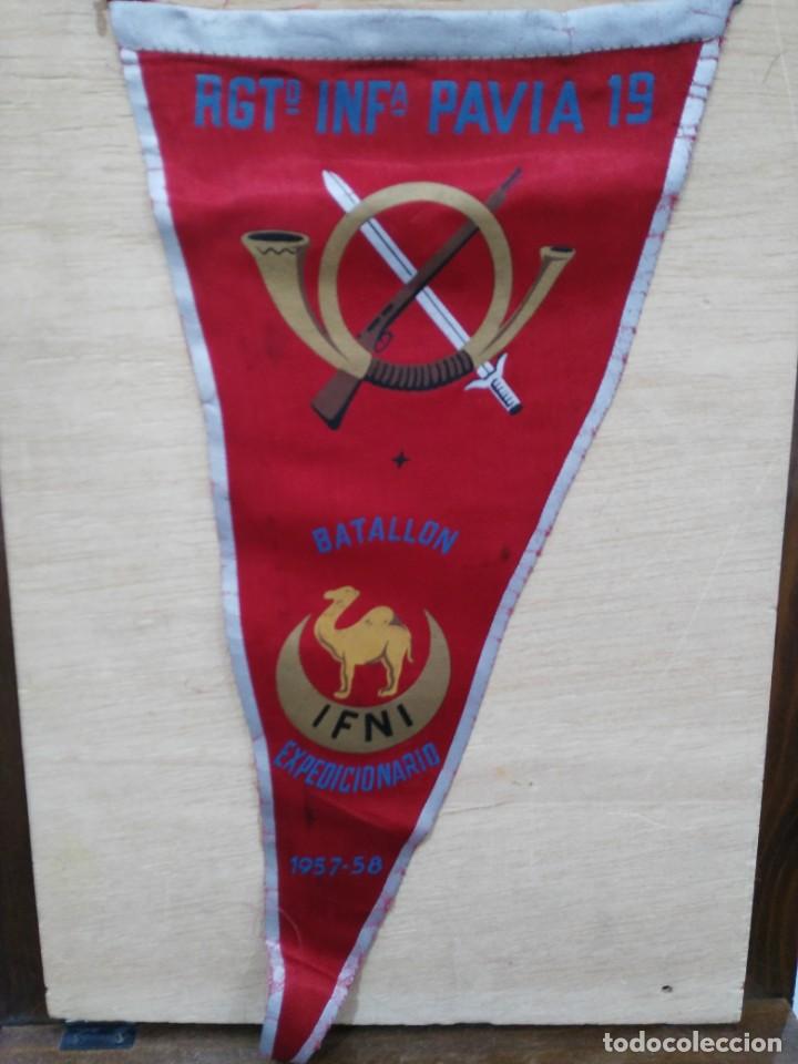 Galhardetes de cole&ccedil;&atilde;o: Bander&iacute;n Regimiento de Infanter&iacute;a Pavia 19 - Batall&oacute;n Expedicionario 1957 / 1958