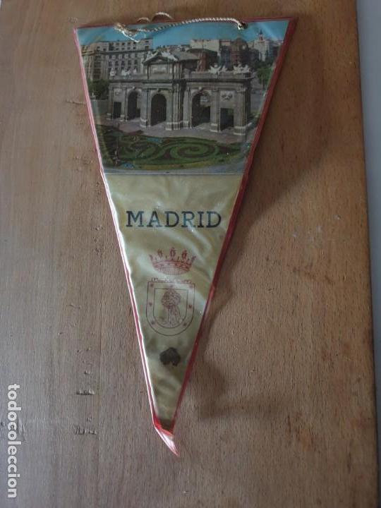 Bandierine di collezione: MADRID - PUERTA DE ALCALA
