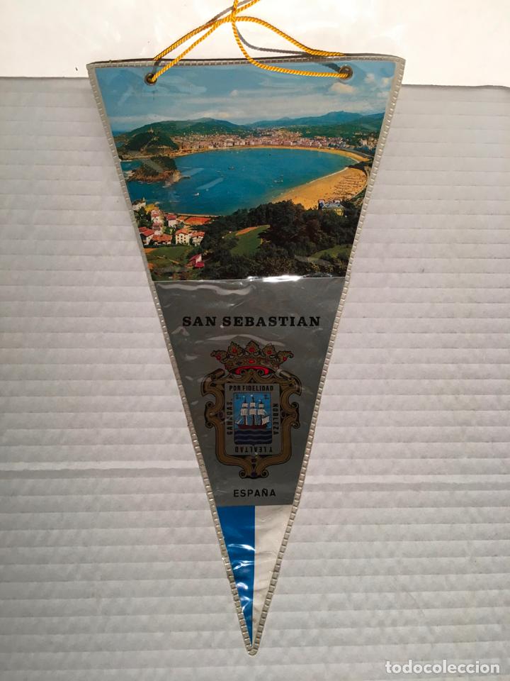 Galhardetes de cole&ccedil;&atilde;o: BANDERIN DE SAN SEBASTIAN A&Ntilde;OS 60