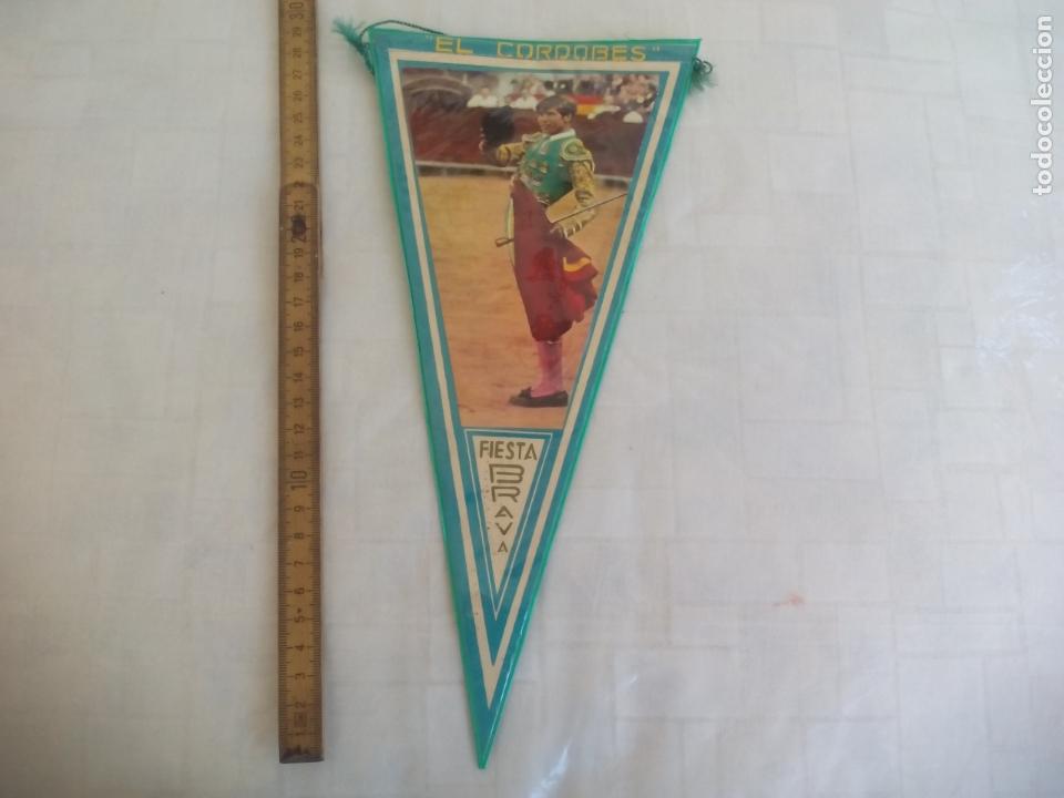 Collection pennants: ANTIGUO BANDER&Iacute;N DE EL CORDOB&Eacute;S, FIESTA BRAVA. TOROS, TORERO, A&Ntilde;OS 60-70