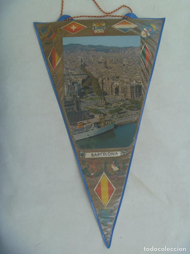 Galhardetes de cole&ccedil;&atilde;o: BANDERIN TURISTICO DE BARCELONA. A&Ntilde;OS 60, BARCO EN EL PUERTO