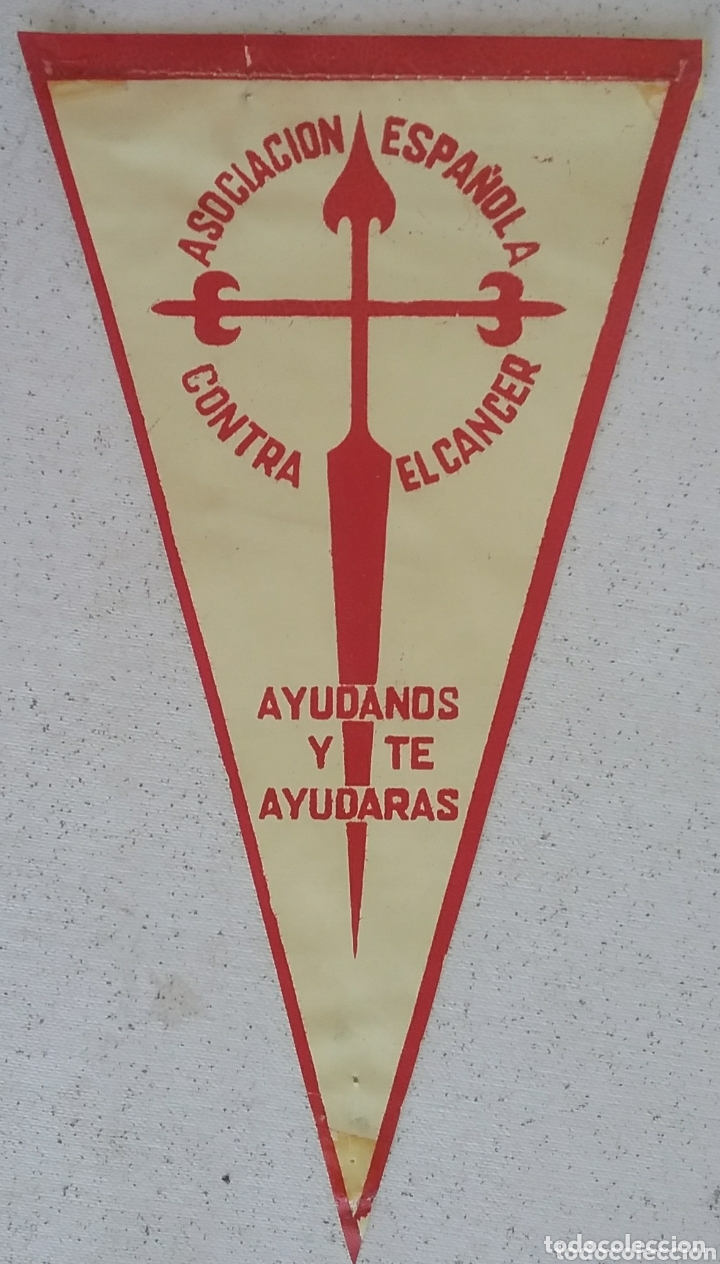 Sammlung von Wimpeln: Asociacion Espa&ntilde;ola contra el CANCER, BANDER&Iacute;N, de pl&aacute;stico.