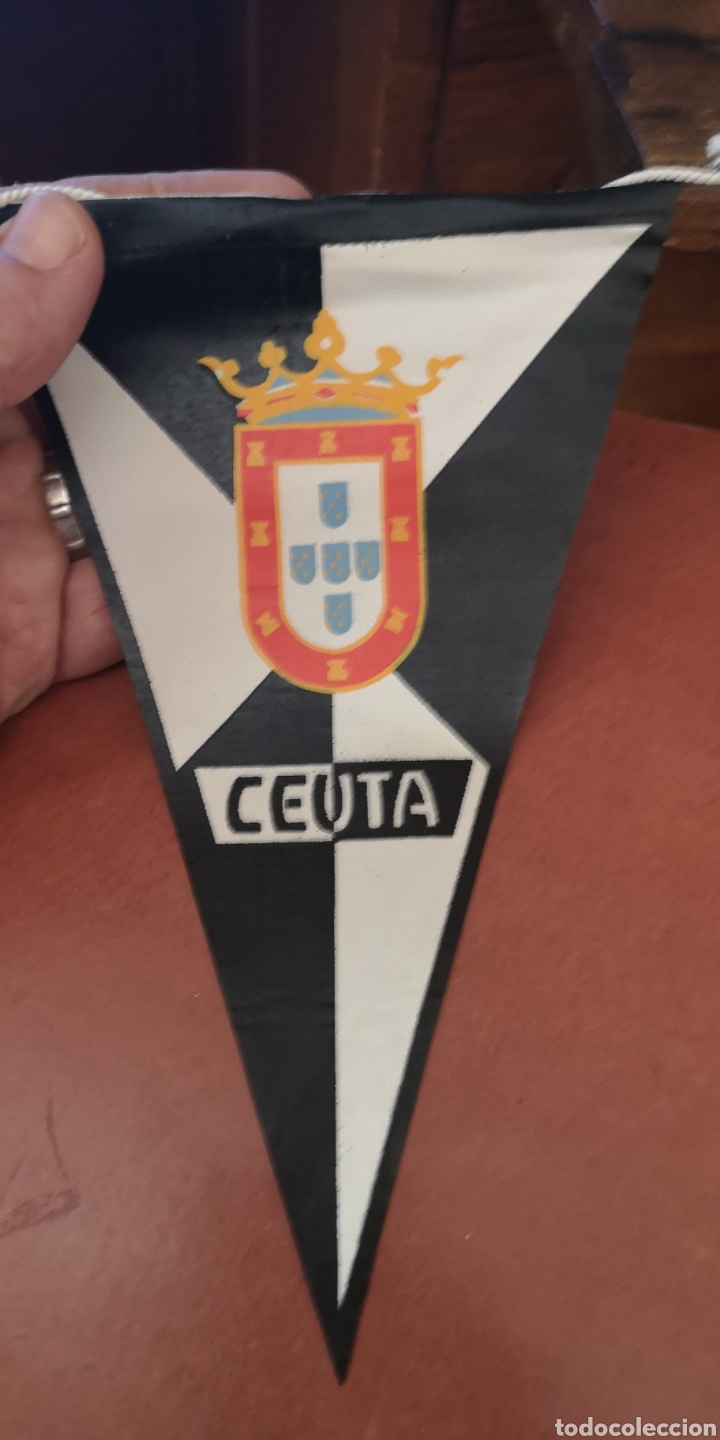 Bandierine di collezione: Bander&iacute;n creo que es del Club de F&uacute;tbol deportivo Ceuta
