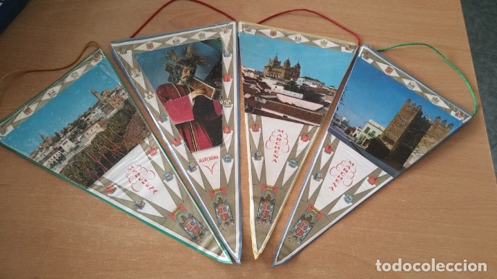 Banderines de colecci&oacute;n: 4 banderines MARCHENA
