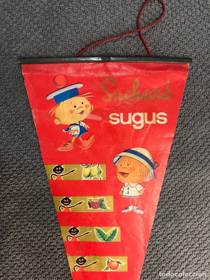 Sammlung von Wimpeln: BANDERIN. Publicidad Caramelos SUGUS SUCHARD (h.1970?) MEDIDAS: 31 x 15 cm.,
