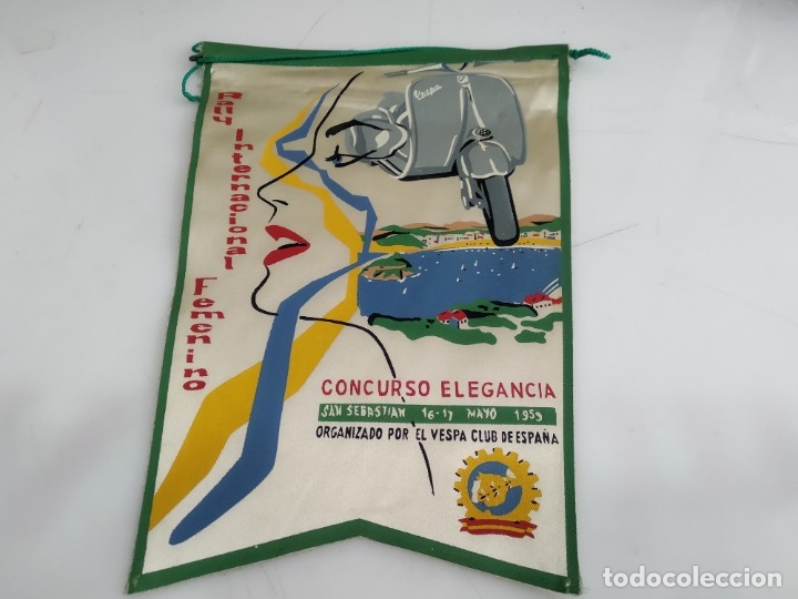 Sammlung von Wimpeln: ANTIGUO BANDERIN DE TELA DE LA MOTO MITICA VESPA  RUTA FAMENINA