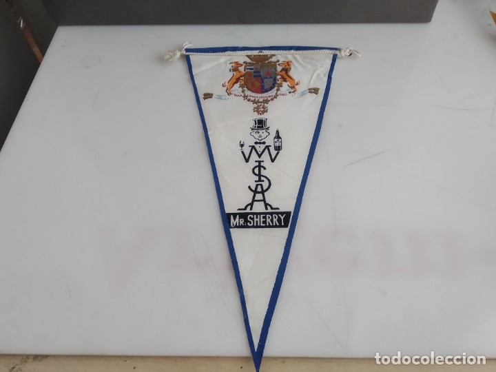 Collection pennants: ANTIGUO BANDERIN DE TELA  MS SHERRY MISA