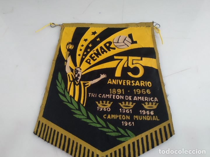 Galhardetes de cole&ccedil;&atilde;o: ANTIGUO BANDERIN DE TELA  DEL EQUIPO PE&Ntilde;AROL 75 ANIVERSARIO A&Ntilde;OS 60