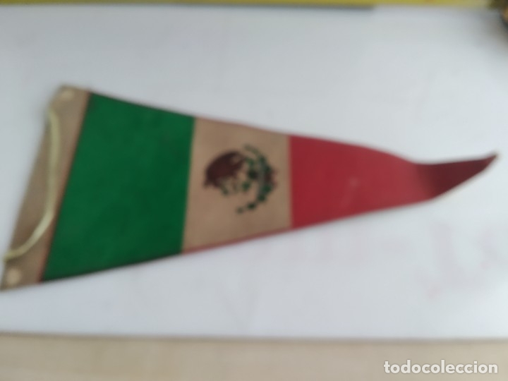 Sammlung von Wimpeln: ANTIGUO BANDERIN DE TELA MEXICO
