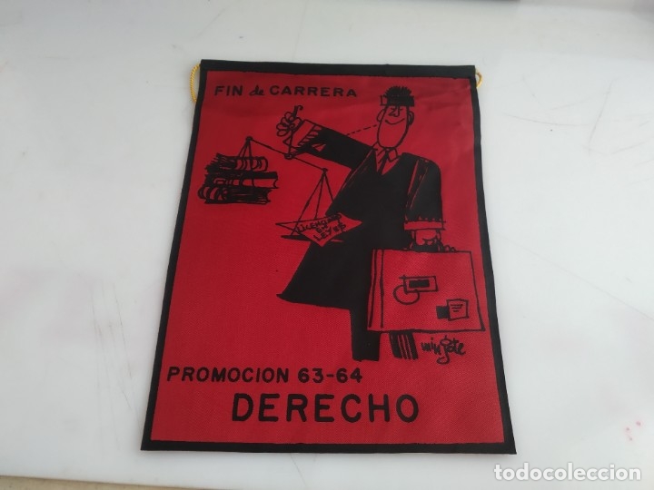 Bandierine di collezione: ANTIGUO BANDERIN  FIN CARRERA DERECHO