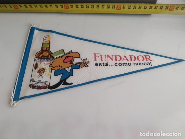 Bandierine di collezione: ANTIGUO BANDERIN DE TELA  FUNDADOR