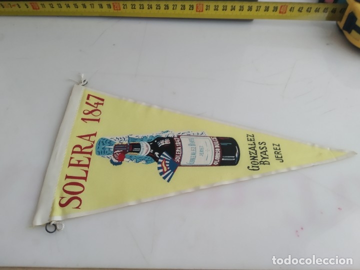 Bandierine di collezione: ANTIGUO BANDERIN DE TELA SOBERANO