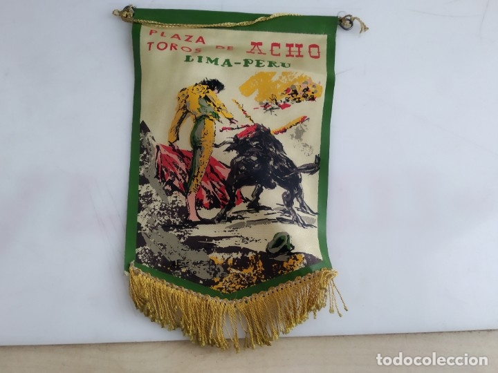 Fanions de collection: ANTIGUO BANDERIN DE TELA PLAZA TOROS PERU LIMA