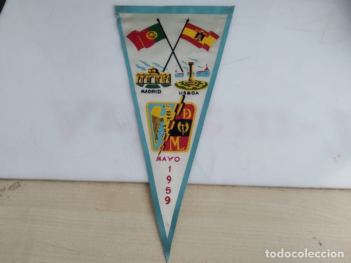 Sammlung von Wimpeln: ANTIGUO BANDERIN MADRID LISBOA