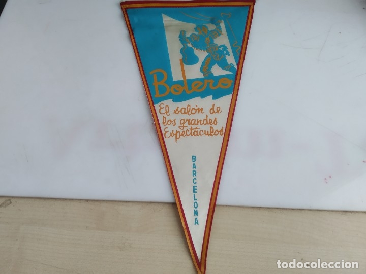 Sammlung von Wimpeln: ANTIGUO BANDERIN  SALON BOLERO