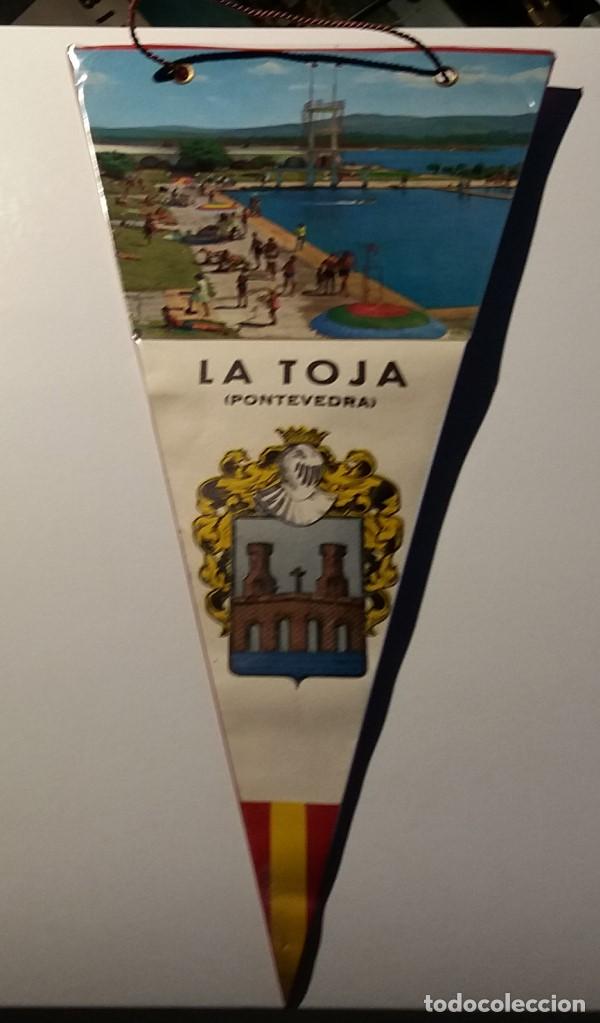 Banderines de colecci&oacute;n: Banderin de La Toja. Con funda de pl&aacute;stico. A&ntilde;o 1976.
