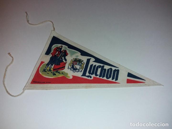 Galhardetes de cole&ccedil;&atilde;o: BANDERIN DE LUCHON, 22 X 13 CM. A&Ntilde;OS 60
