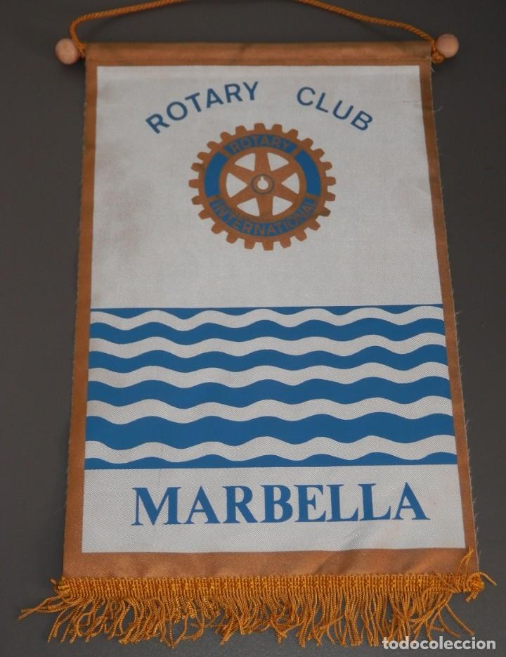 Galhardetes de cole&ccedil;&atilde;o: BANDERIN ROTARY CLUB DE MARBELLA