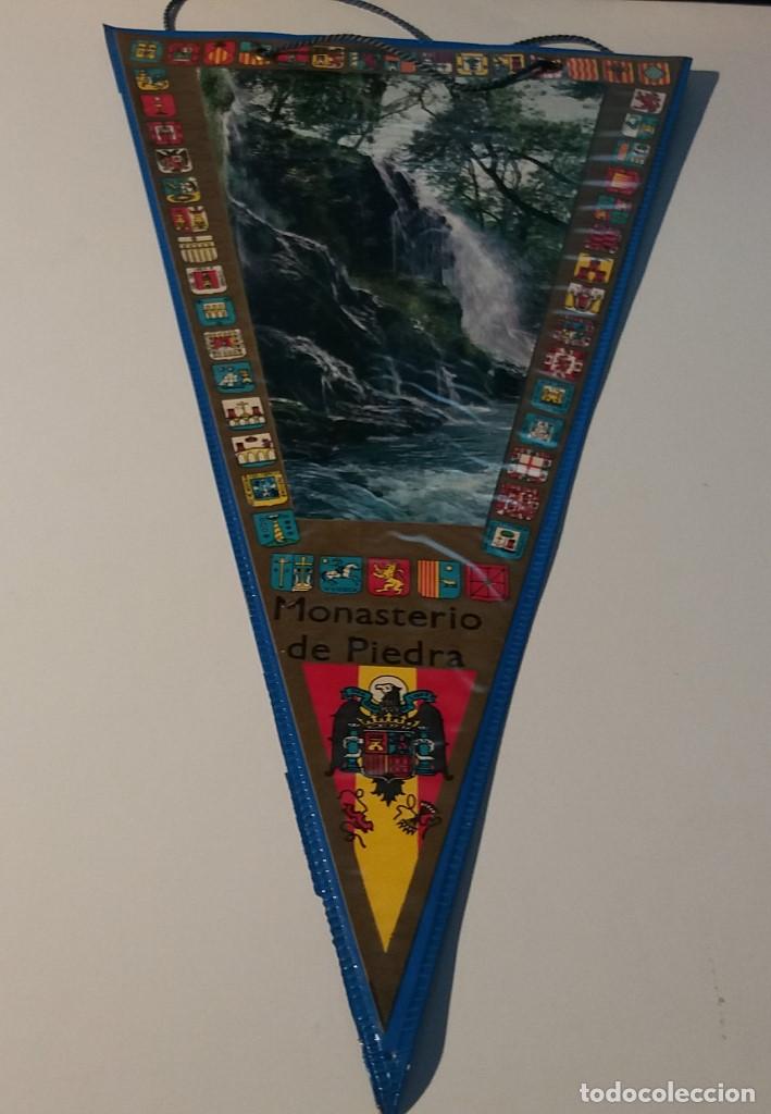 Banderines de colecci&oacute;n: Banderin del Monasterio de Piedra. Plastificado. A&ntilde;os 1967