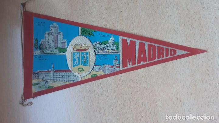 Sammlung von Wimpeln: BANDERIN DE MADRID