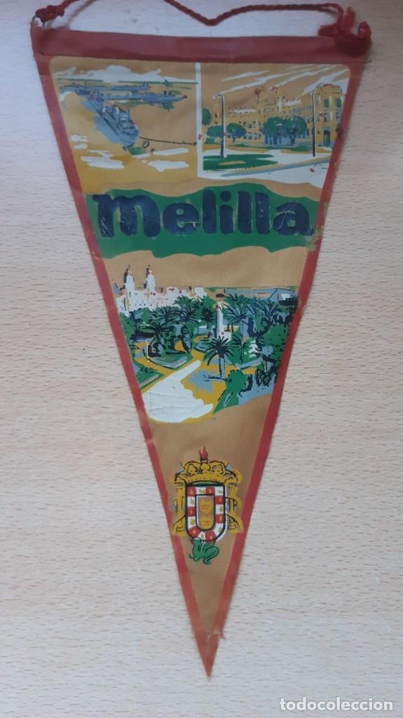 Sammlung von Wimpeln: BANDERIN DE MELILLA