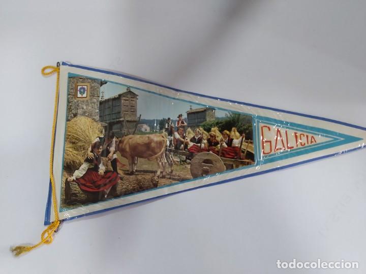 Fanions de collection: ANTIGUO BANDERIN DE GALICIA