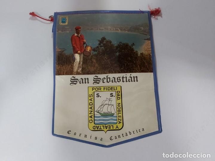 Fanions de collection: ANTIGUO BANDERIN DE  SAN SEBASTIAN
