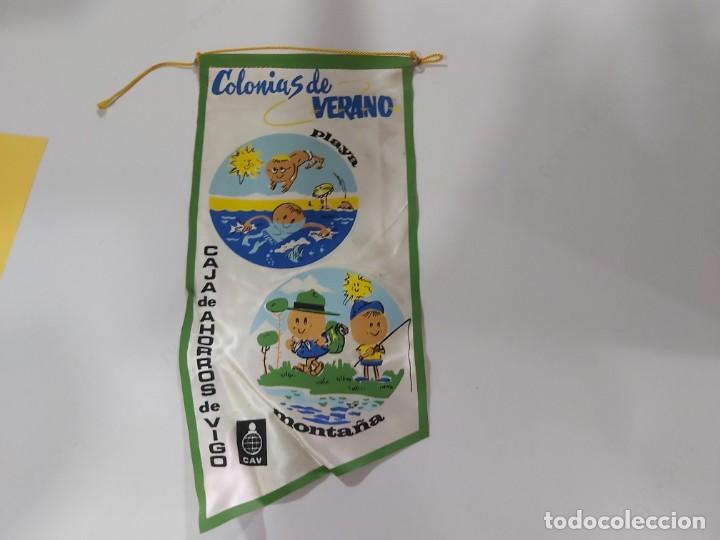 Fanions de collection: ANTIGUO BANDERIN DE  CAJA VIGO