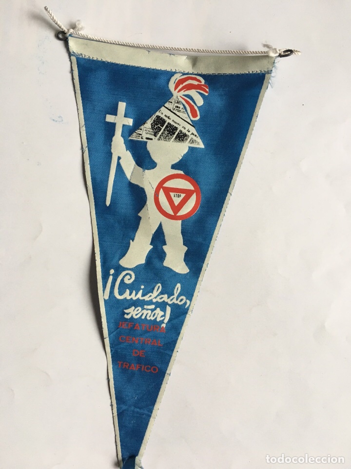 Galhardetes de cole&ccedil;&atilde;o: BANDER&Iacute;N. CUIDADO SE&Ntilde;OR!. JEFATURA CENTRAL DE TR&Aacute;FICO.