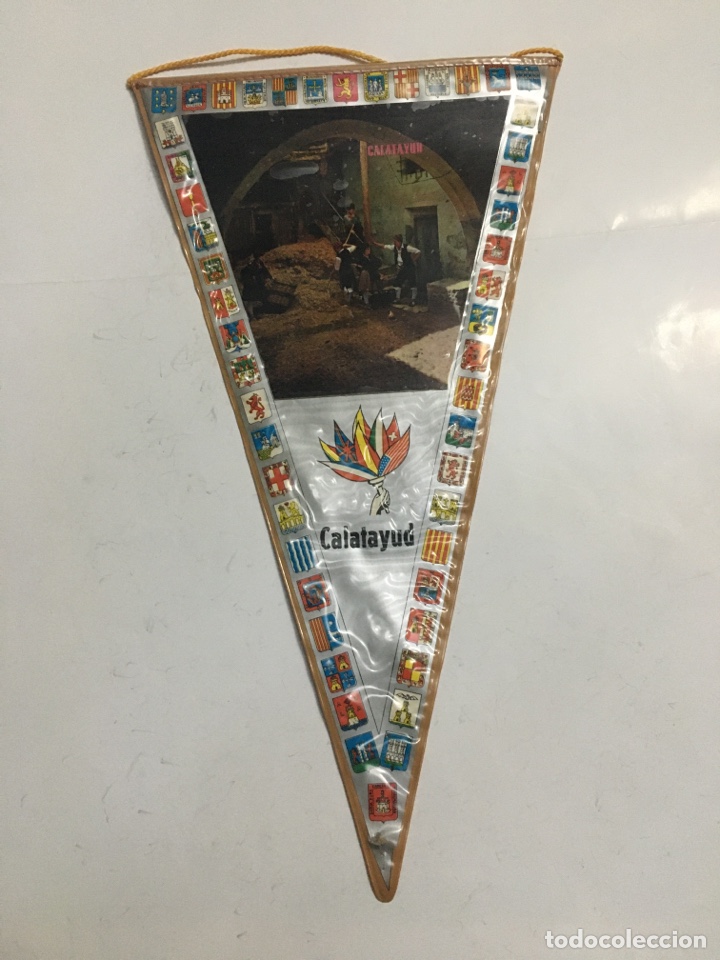 Galhardetes de cole&ccedil;&atilde;o: BANDER&Iacute;N. CALATAYUD.