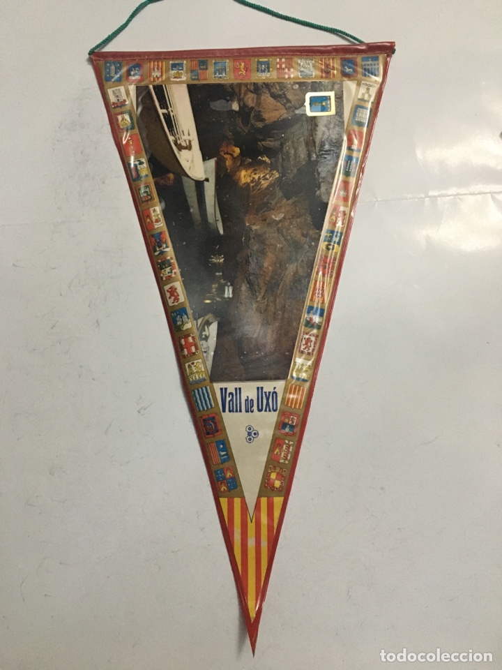 Galhardetes de cole&ccedil;&atilde;o: BANDER&Iacute;N. VALL DE UXO.