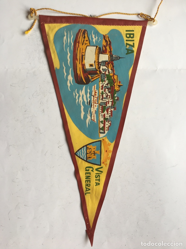 Galhardetes de cole&ccedil;&atilde;o: BANDER&Iacute;N. IBIZA. VISTA GENERAL.