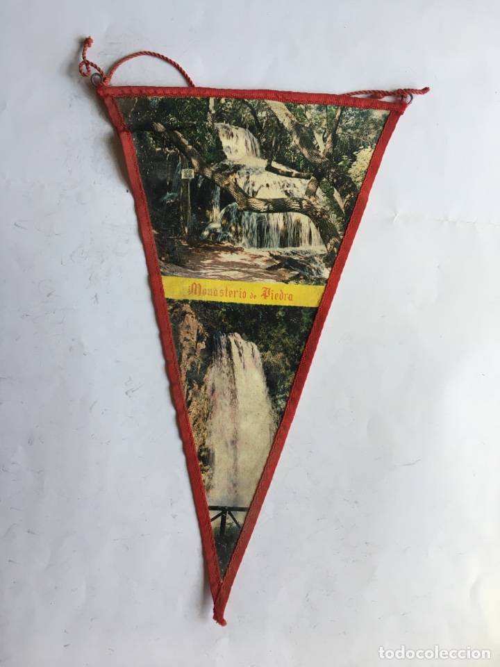 Galhardetes de cole&ccedil;&atilde;o: BANDER&Iacute;N. MONASTERIO DE PIEDRA.