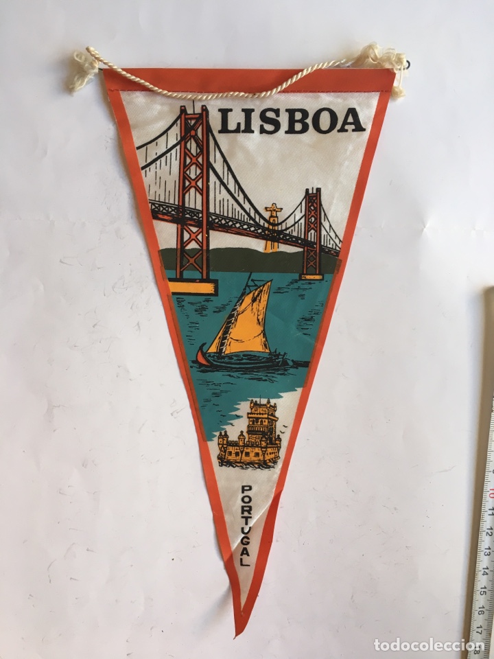 Sammlung von Wimpeln: BANDER&Iacute;N. LISBOA. PORTUGAL.