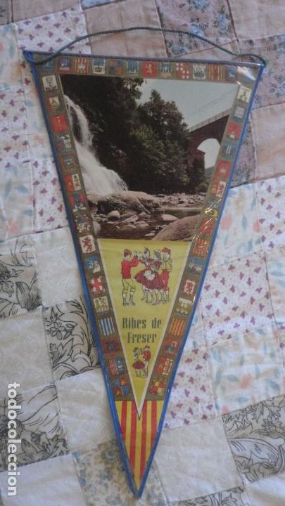 Bandierine di collezione: ANTIGUO BANDERIN.RIBES RIBAS FRESER.GERONA A&Ntilde;OS 60