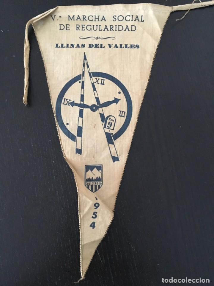 Sammlung von Wimpeln: (M0) BANDER&Iacute;N CLUB EXCURSIONISTA COLLCEROLA 1954 V MARCHA SOCIAL LLINAS DEL VALLES