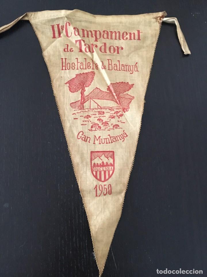 Sammlung von Wimpeln: (M0) BANDER&Iacute;N CLUB EXCURSIONISTA COLLCEROLA 1950 II CAMPAMENT HOSTALETS DE BALANY&Aacute;