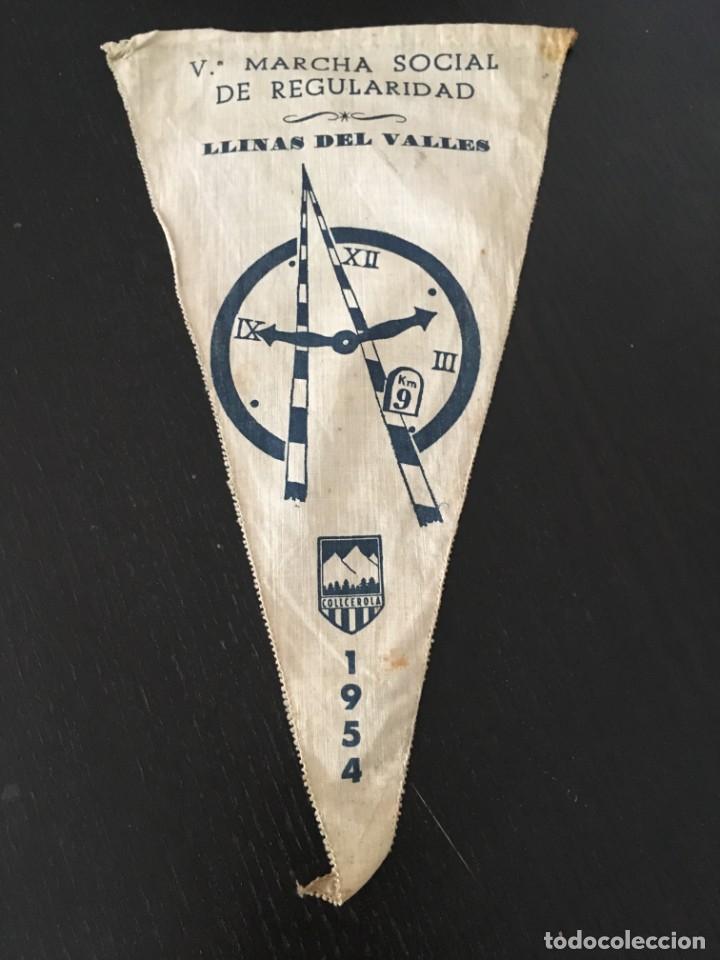 Sammlung von Wimpeln: (M0) BANDER&Iacute;N CLUB EXCURSIONISTA COLLCEROLA 1954 V MARXA SOCIAL LLINAS DEL VALLES
