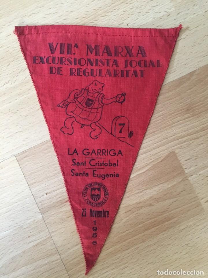 Sammlung von Wimpeln: (M0) BANDER&Iacute;N CLUB EXCURSIONISTA COLLCEROLA 1956 VII MARXA EXCURSIONISTA LA GARRIGA, SANT CRISTOBAL
