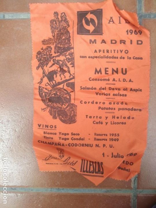 Fanions de collection: Antiguo banderin Aida 1969, madrid , menu