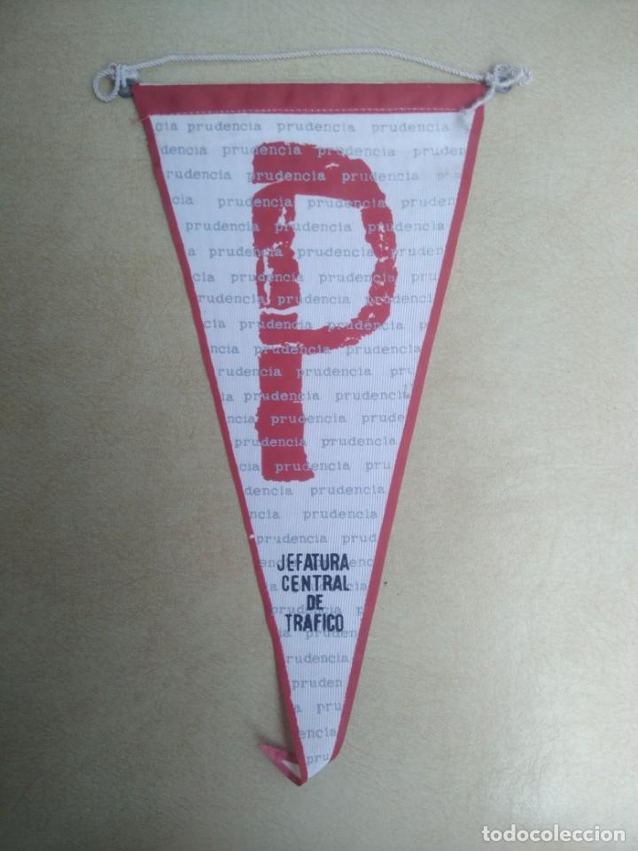 Banderines de colecci&oacute;n: Antiguo banderin Jefatura central de trafico