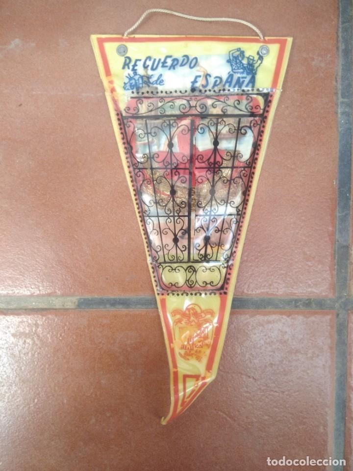 Banderines de colecci&oacute;n: Antiguo banderin recuerdo de espa&ntilde;a