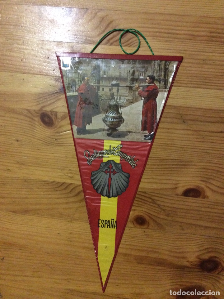 Banderines de colecci&oacute;n: Banderin santiago de Compostela con bandera Espa&ntilde;a