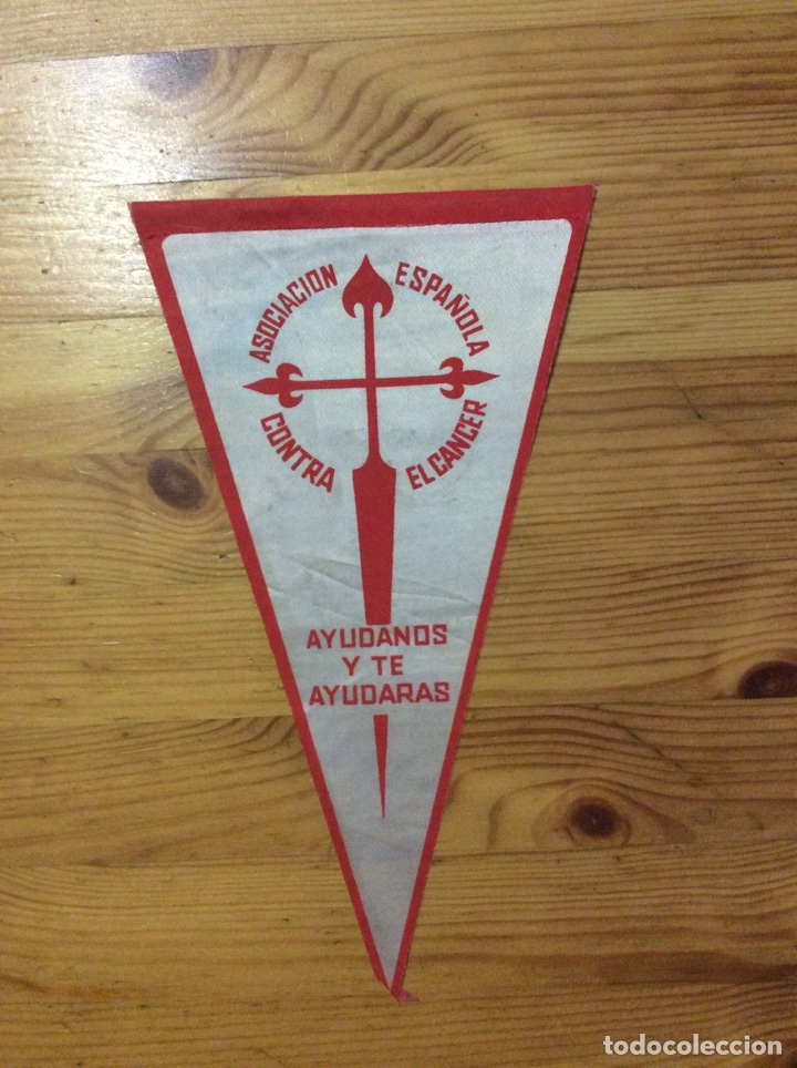 Collection pennants: Banderin Asociacion Espa&ntilde;ola Contra el Cancer