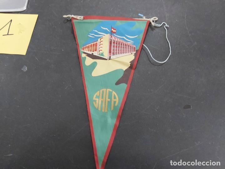 Collection pennants: ANTIGUO BANDERIN de safa