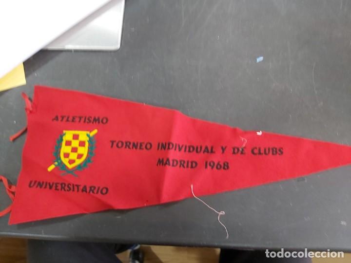 Collection pennants: ANTIGUO BANDERIN atletismo universitario