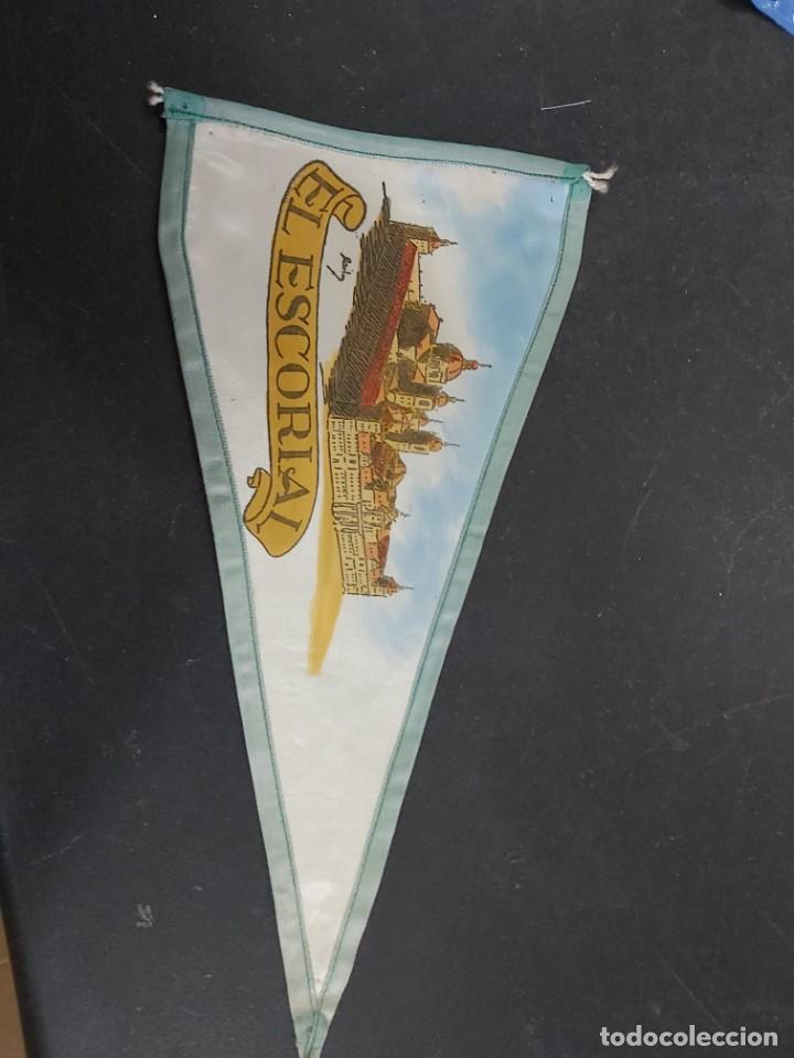 Collection pennants: ANTIGUO BANDERIN EL ESCORIAL